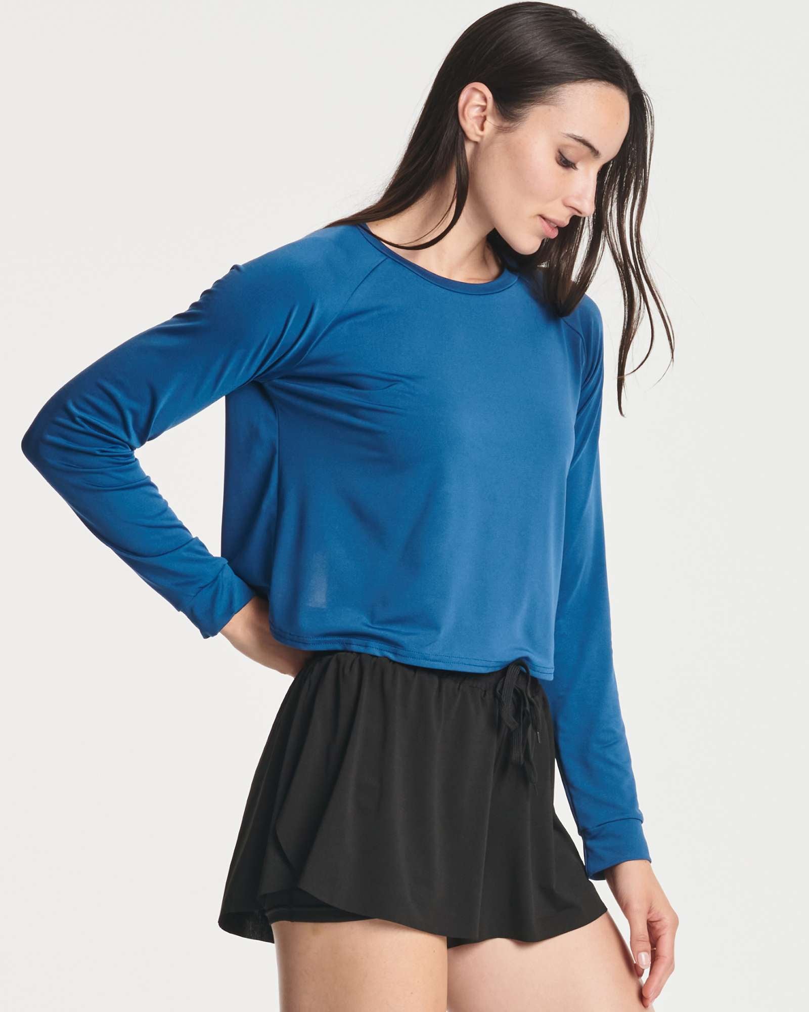 4 Pack: Women's Long Sleeve Petal Back Crop Top (Available in Plus Size)