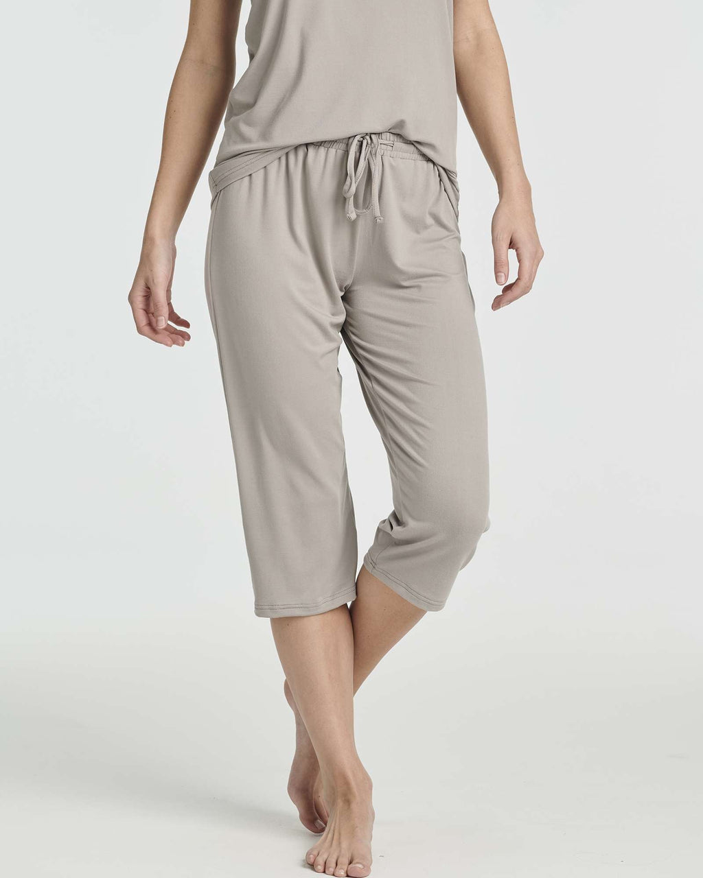 2 Pack: Women's Pajama Set Tank Top and Capri Pants