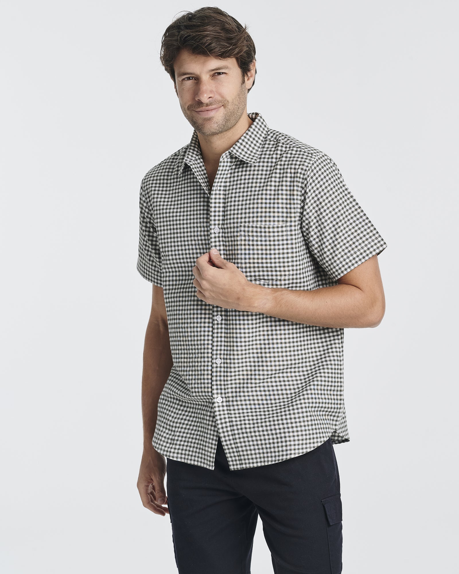 3 Pack: Men's Regular-Fit Short Sleeve Woven Shirt