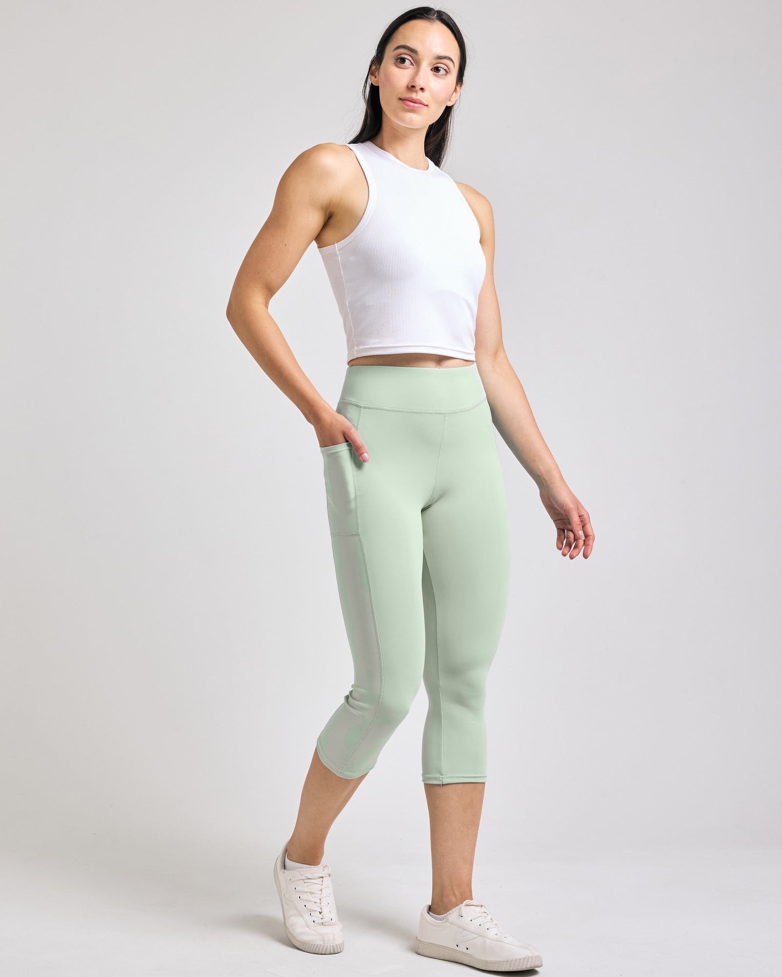 4 Pack: Women's Capri Leggings with Pockets (Available in Plus Size)
