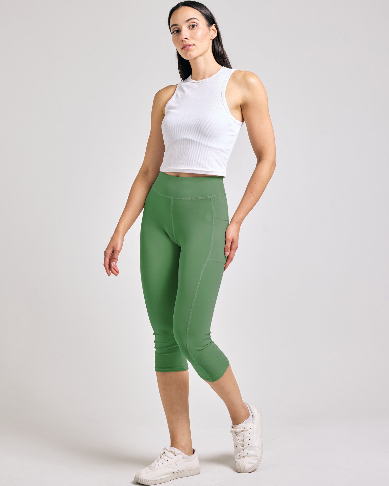 4 Pack: Women's Capri Leggings with Pockets (Available in Plus Size)