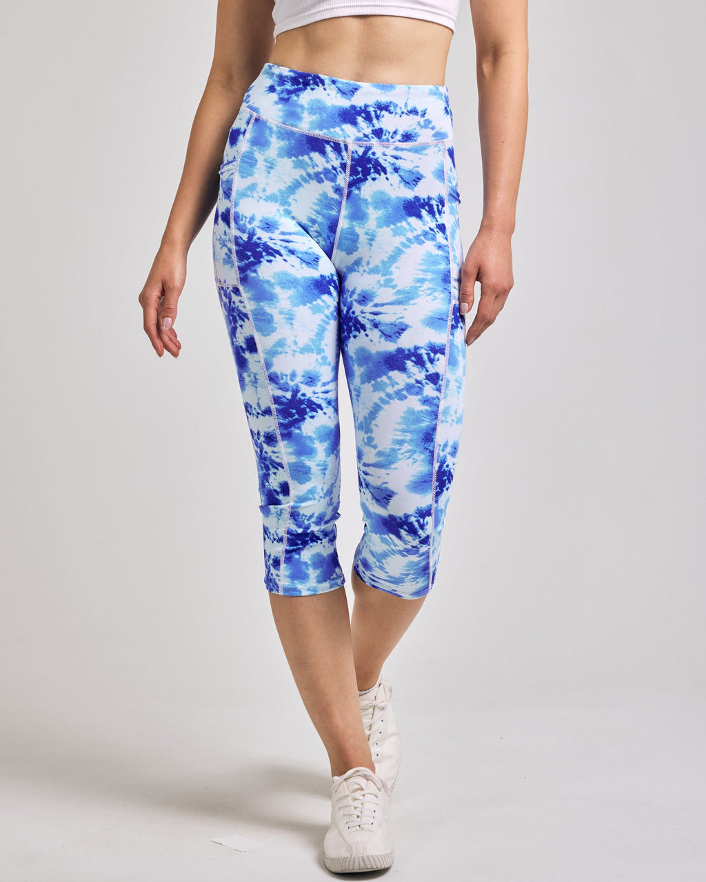 4 Pack: Women's Capri Leggings with Pockets (Available in Plus Size)