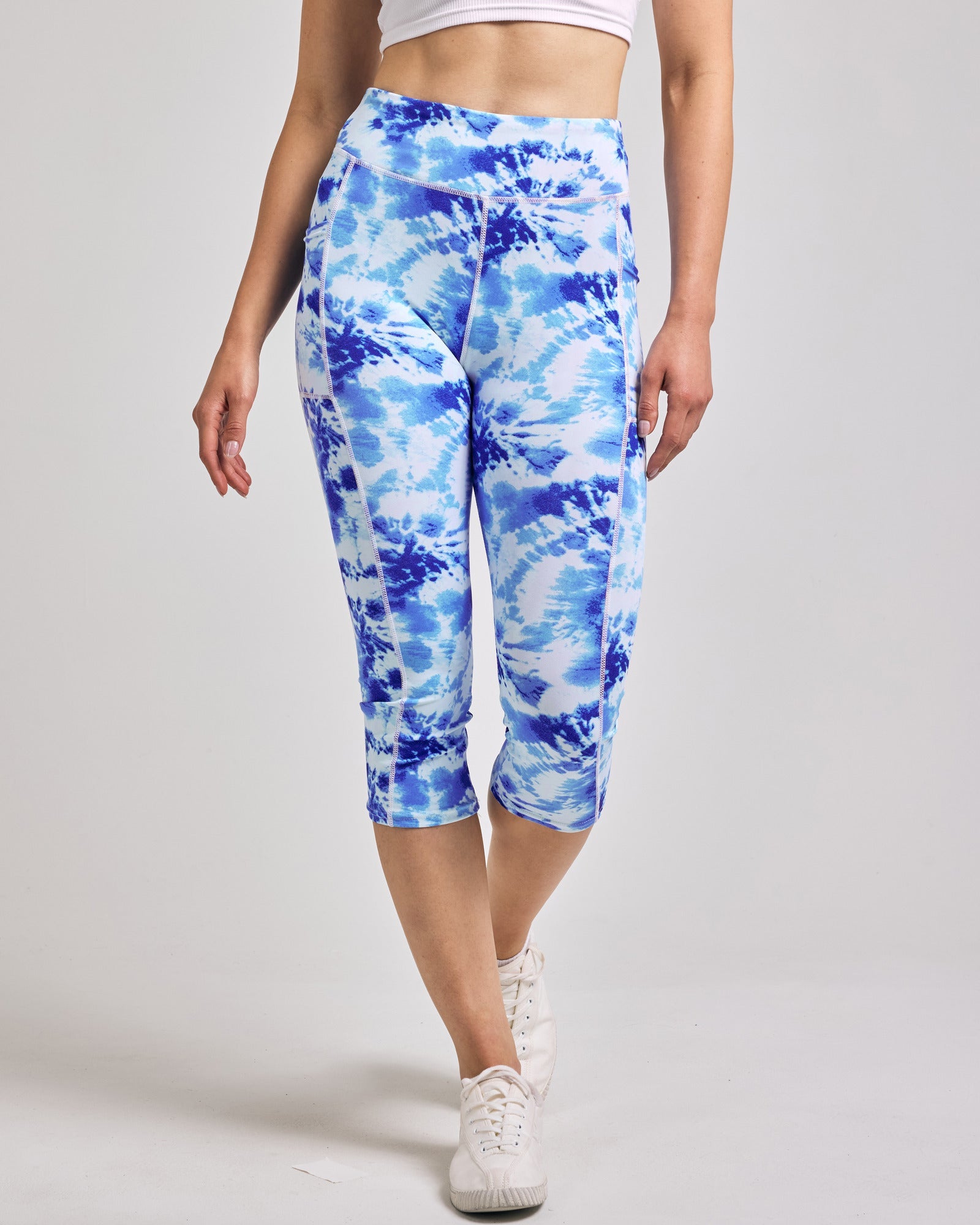 4 Pack: Women's Capri Leggings with Pockets (Available in Plus Size)