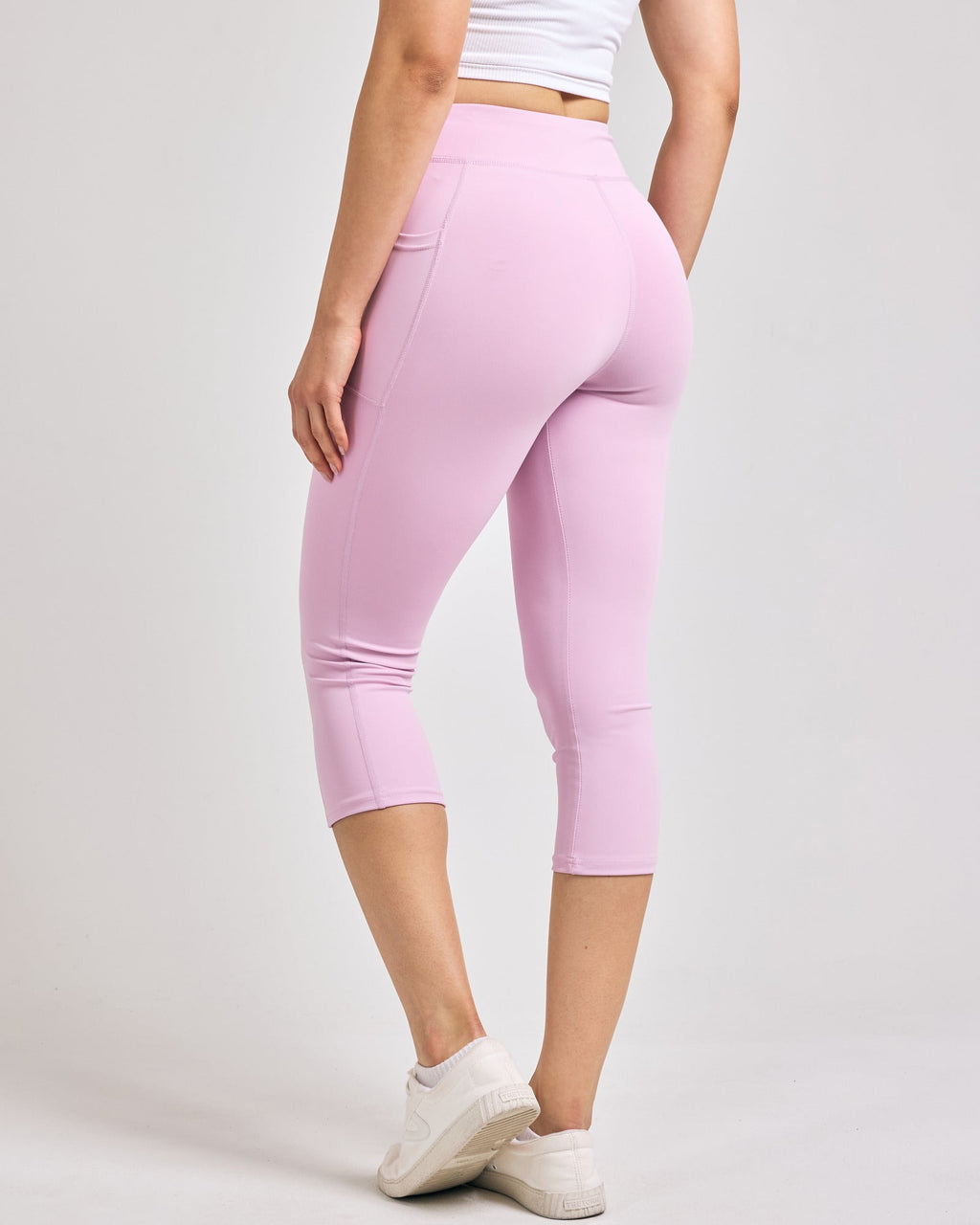 4 Pack: Women's Capri Leggings with Pockets (Available in Plus Size)