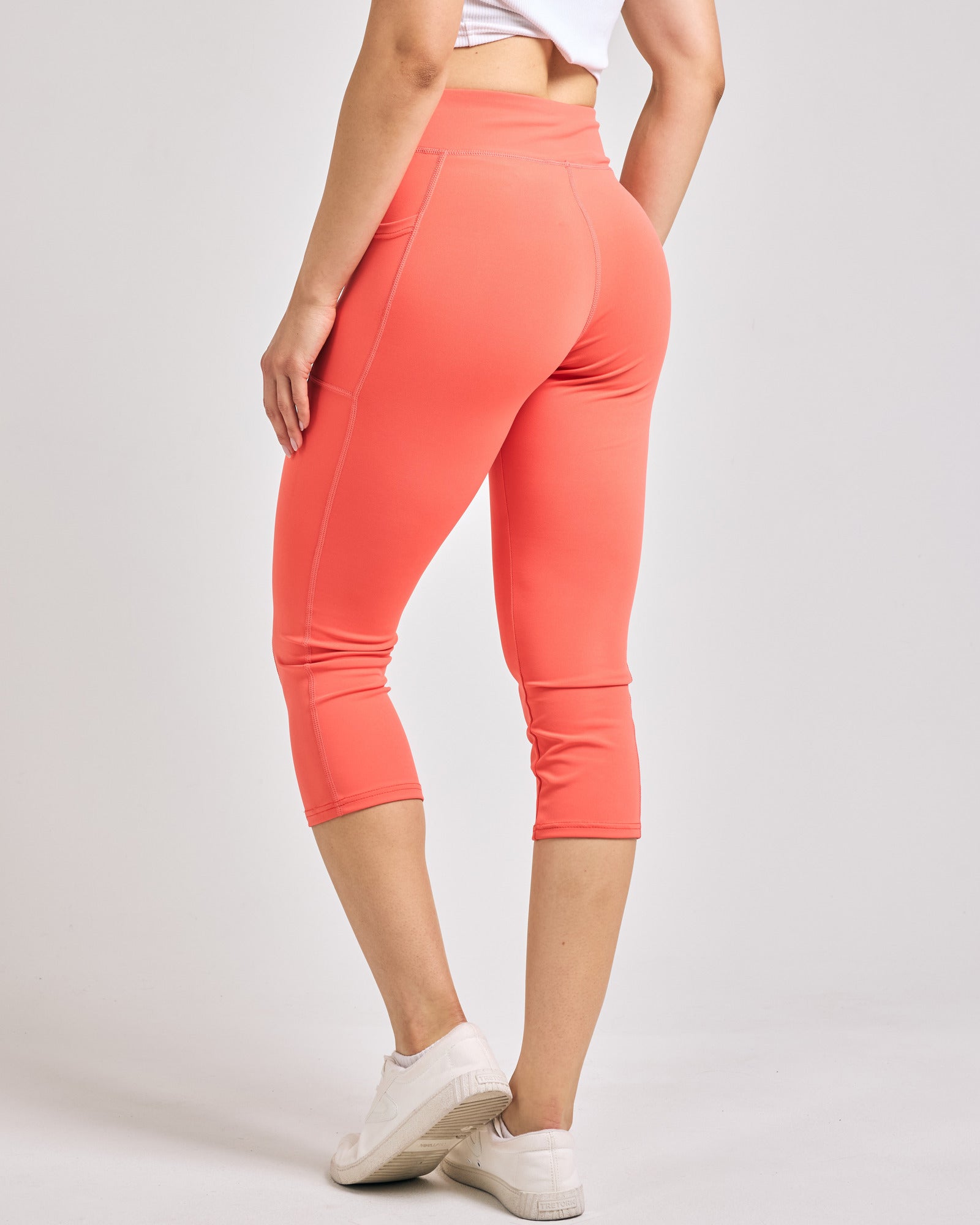 4 Pack: Women's Capri Leggings with Pockets (Available in Plus Size)