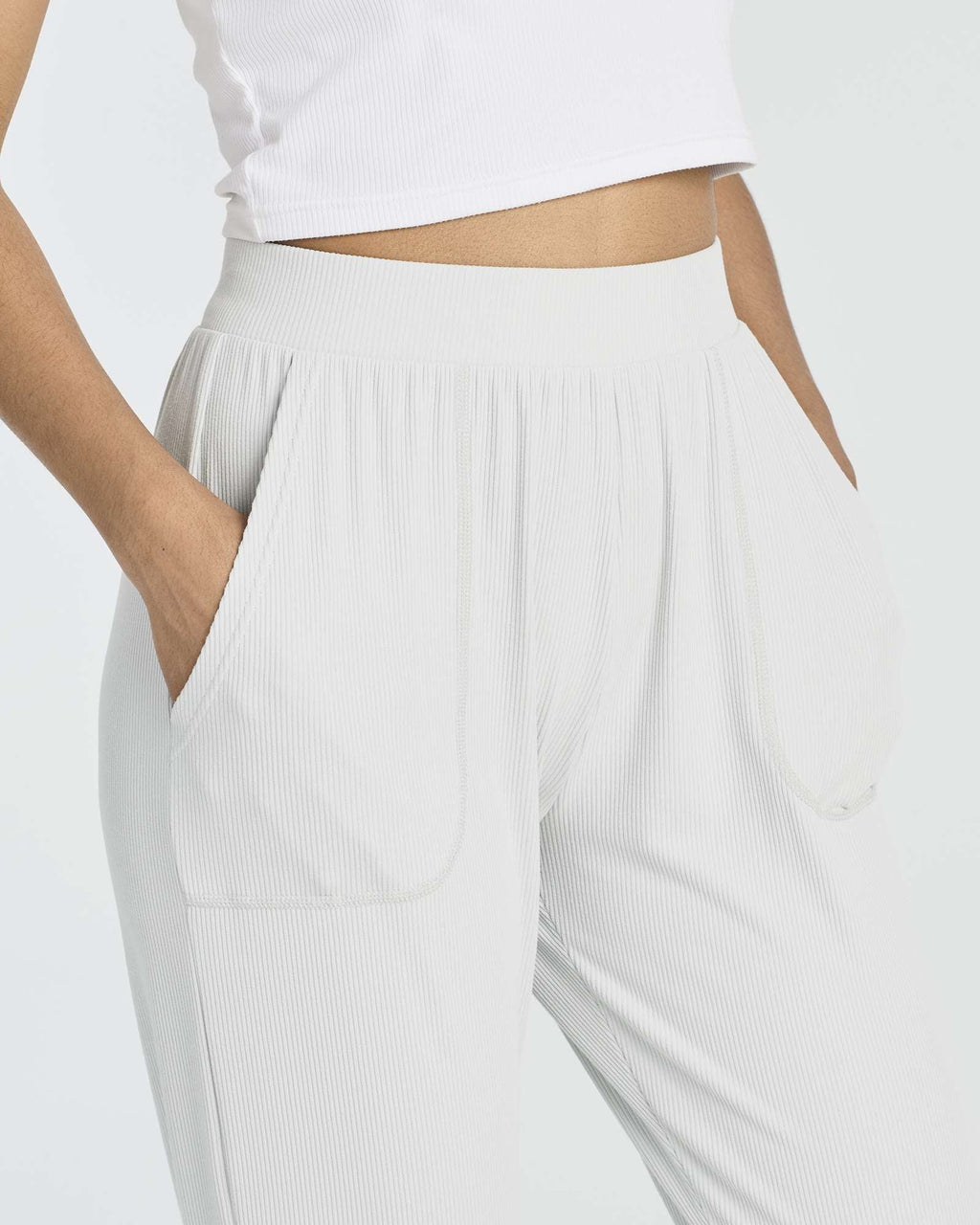 3 Pack: Women's Ribbed Capri Jogger Lounge Sweatpants