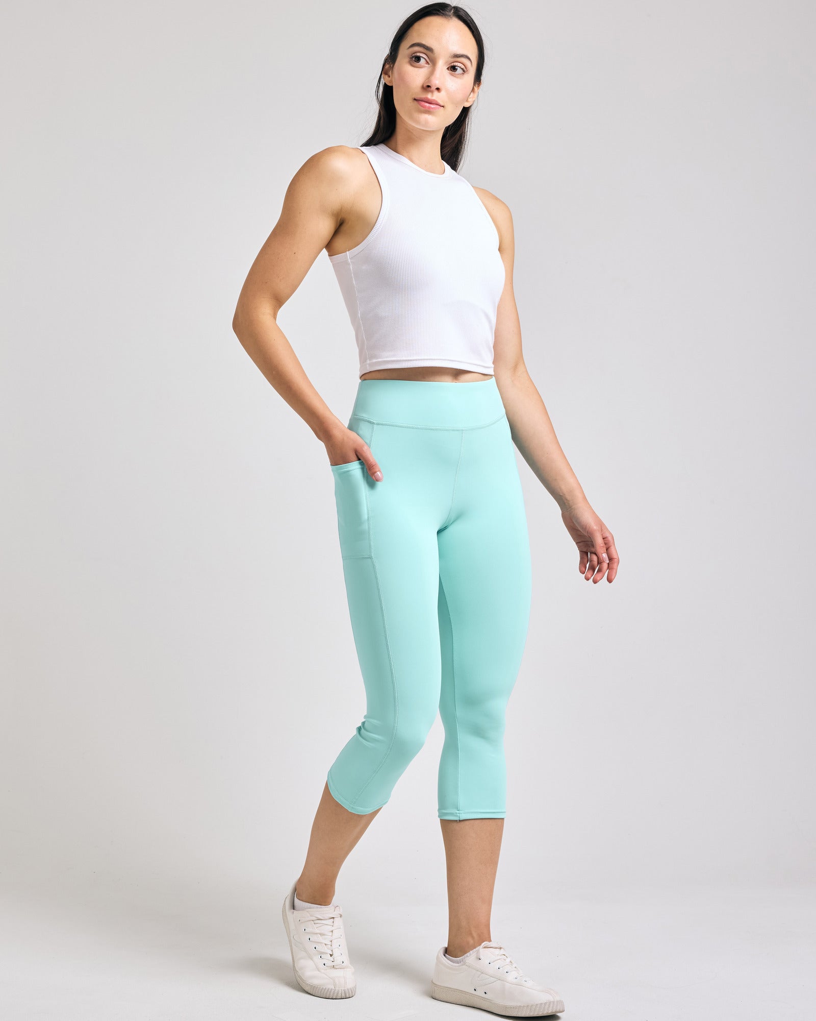 4 Pack: Women's Capri Leggings with Pockets (Available in Plus Size)