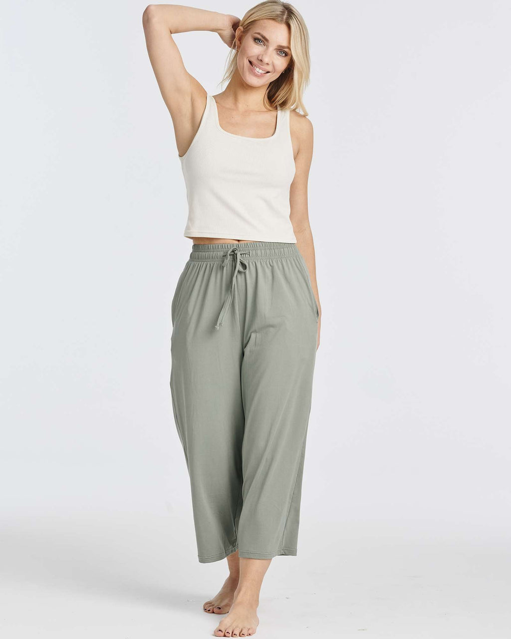 3 Pack: Women's Ultra-Soft Wide Leg Capri Pants