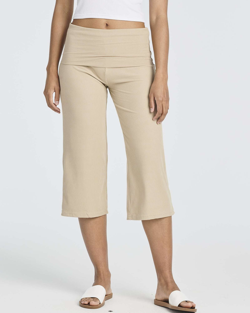 3 Pack: Women's Ribbed Foldover Wide Leg Capri Pants