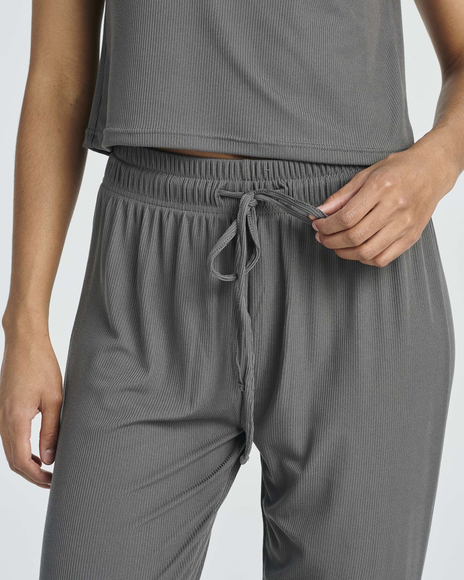 2 Pack: Women's Ribbed Knit Cropped Top with Jogger Sweatpants