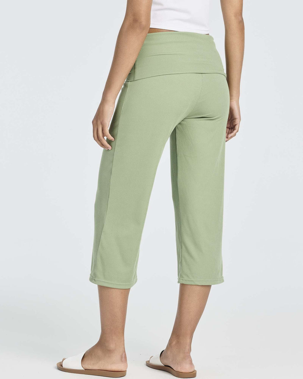 3 Pack: Women's Ribbed Foldover Wide Leg Capri Pants