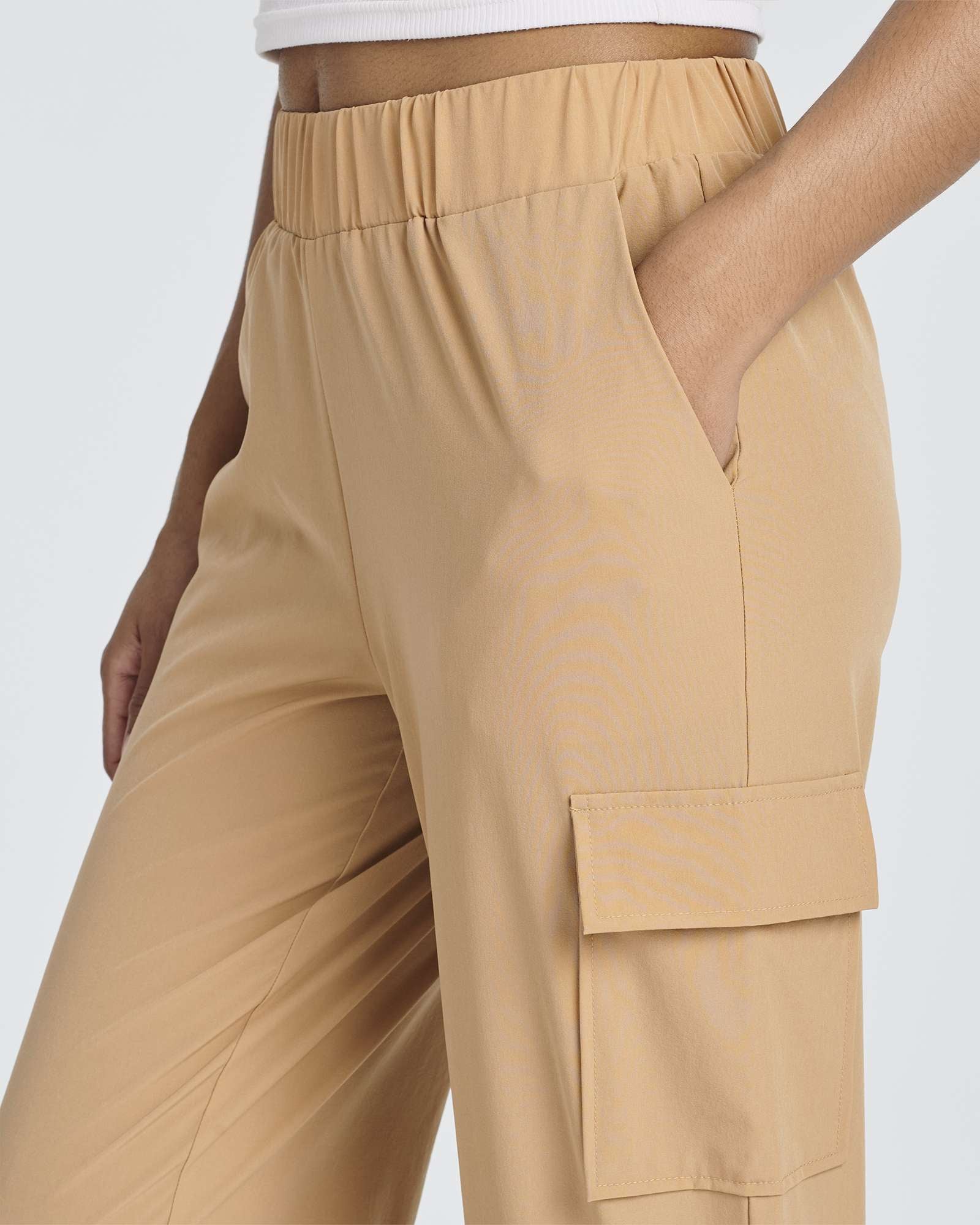 3 Pack: Women's Woven Cargo Capri Jogger Pants