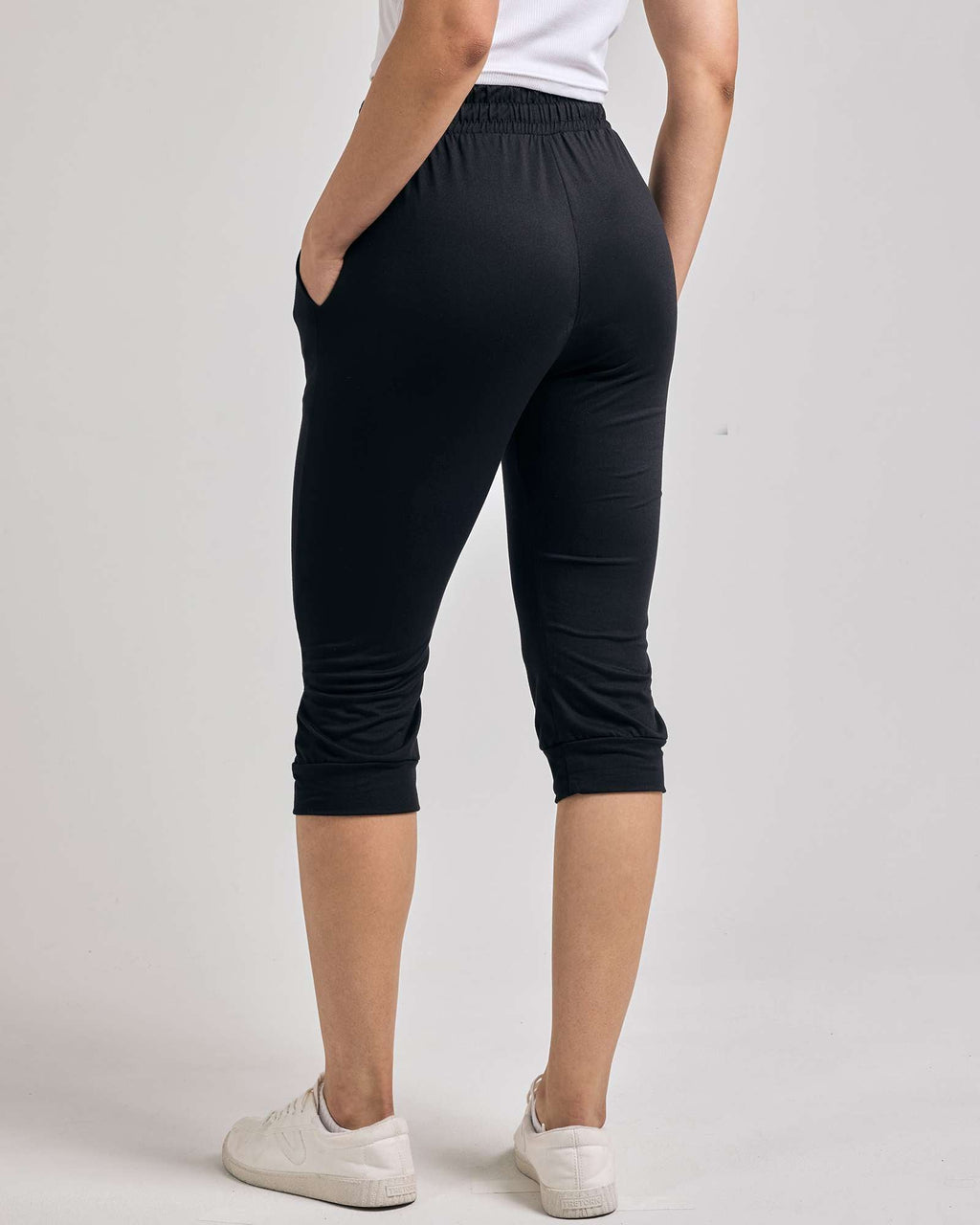 3 Pack: Women's Capri Joggers (Available in Plus Size)