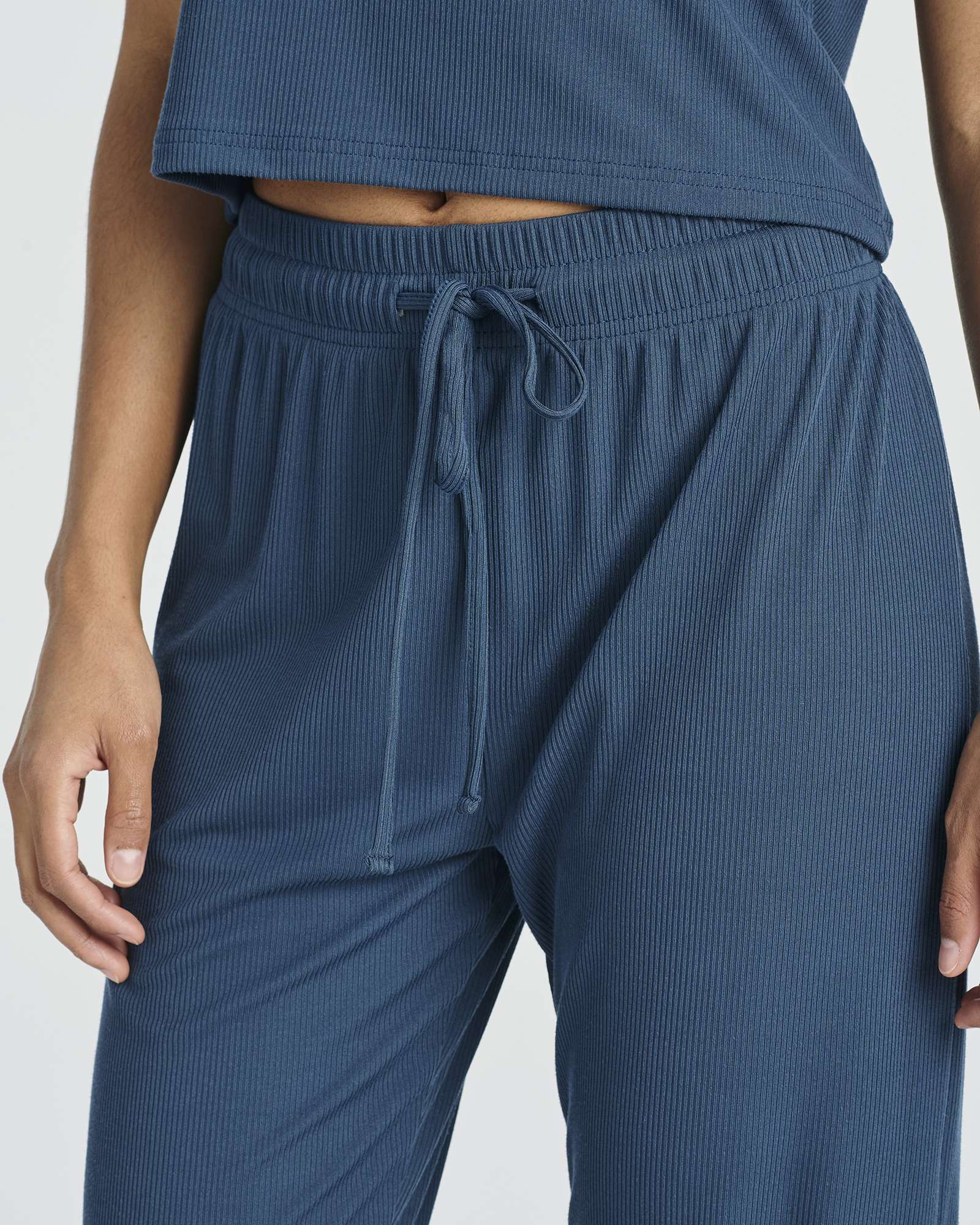 2 Pack: Women's Ribbed Knit Cropped Top with Jogger Sweatpants