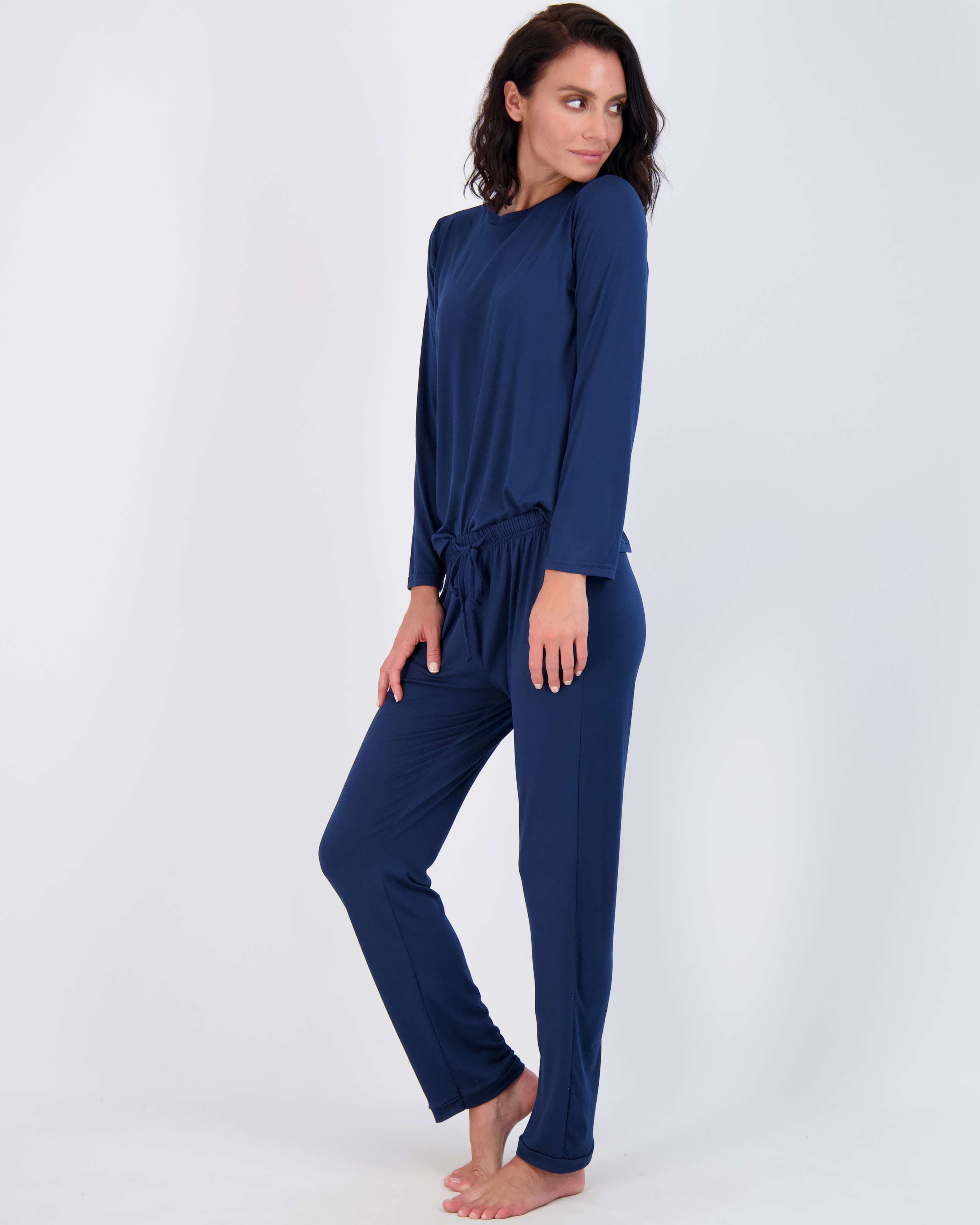 2 Pack: Women’s Pajama Set Super-Soft Long Sleeve Top With Pants