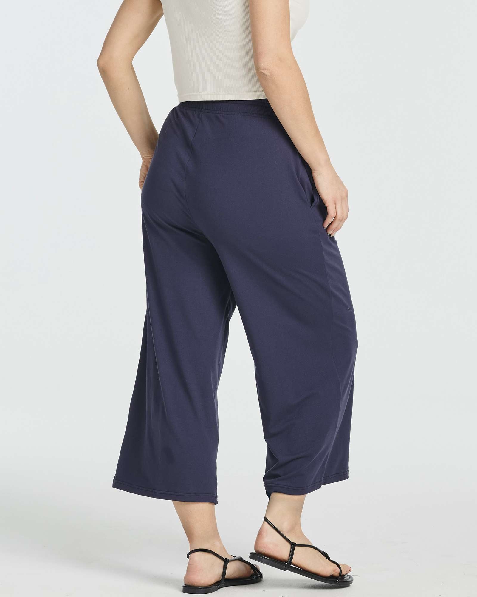 3 Pack: Women's Ultra-Soft Wide Leg Capri Pants