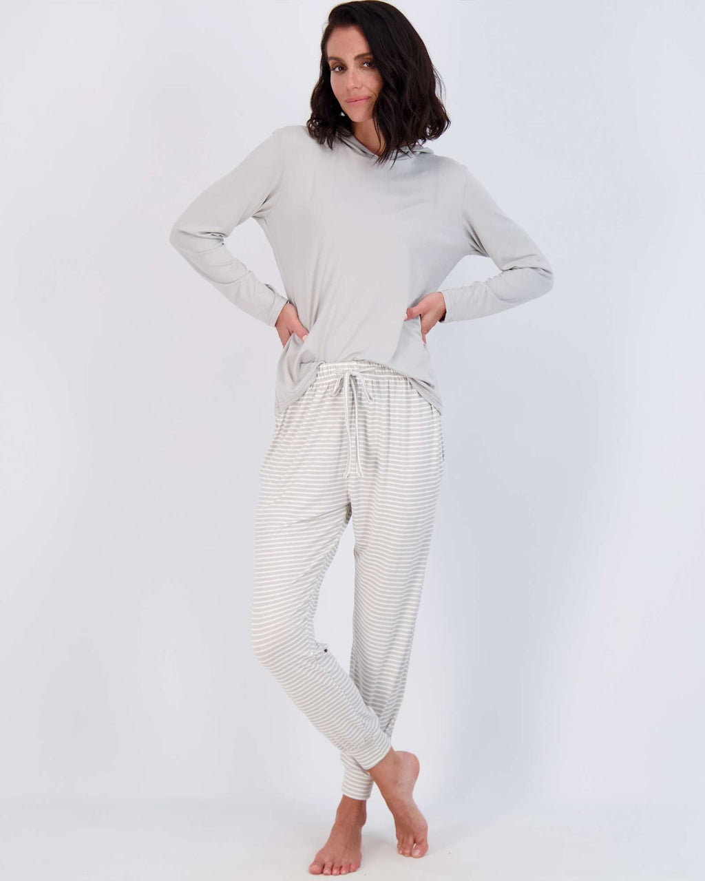 4 Piece: Womens Long Sleeve Henley & Jogger Lounge Pajama Set