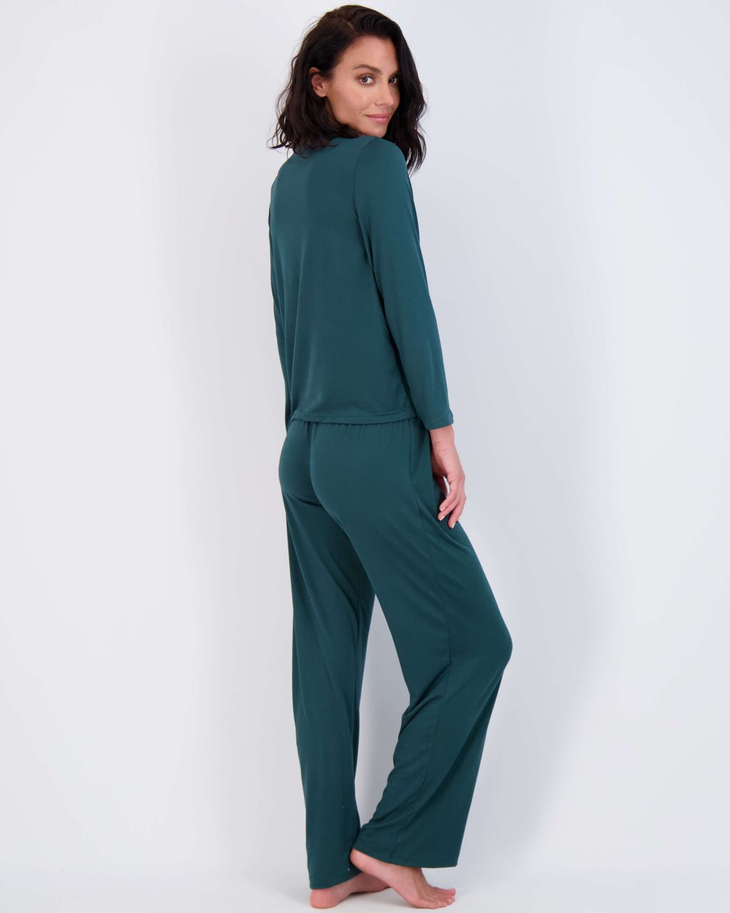 2 Pack: Women’s Pajama Set Super-Soft Long Sleeve Top With Pants