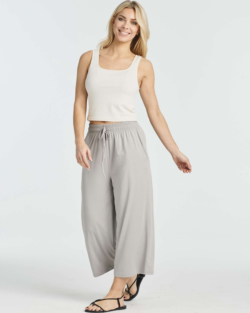 3 Pack: Women's Ultra-Soft Wide Leg Capri Pants
