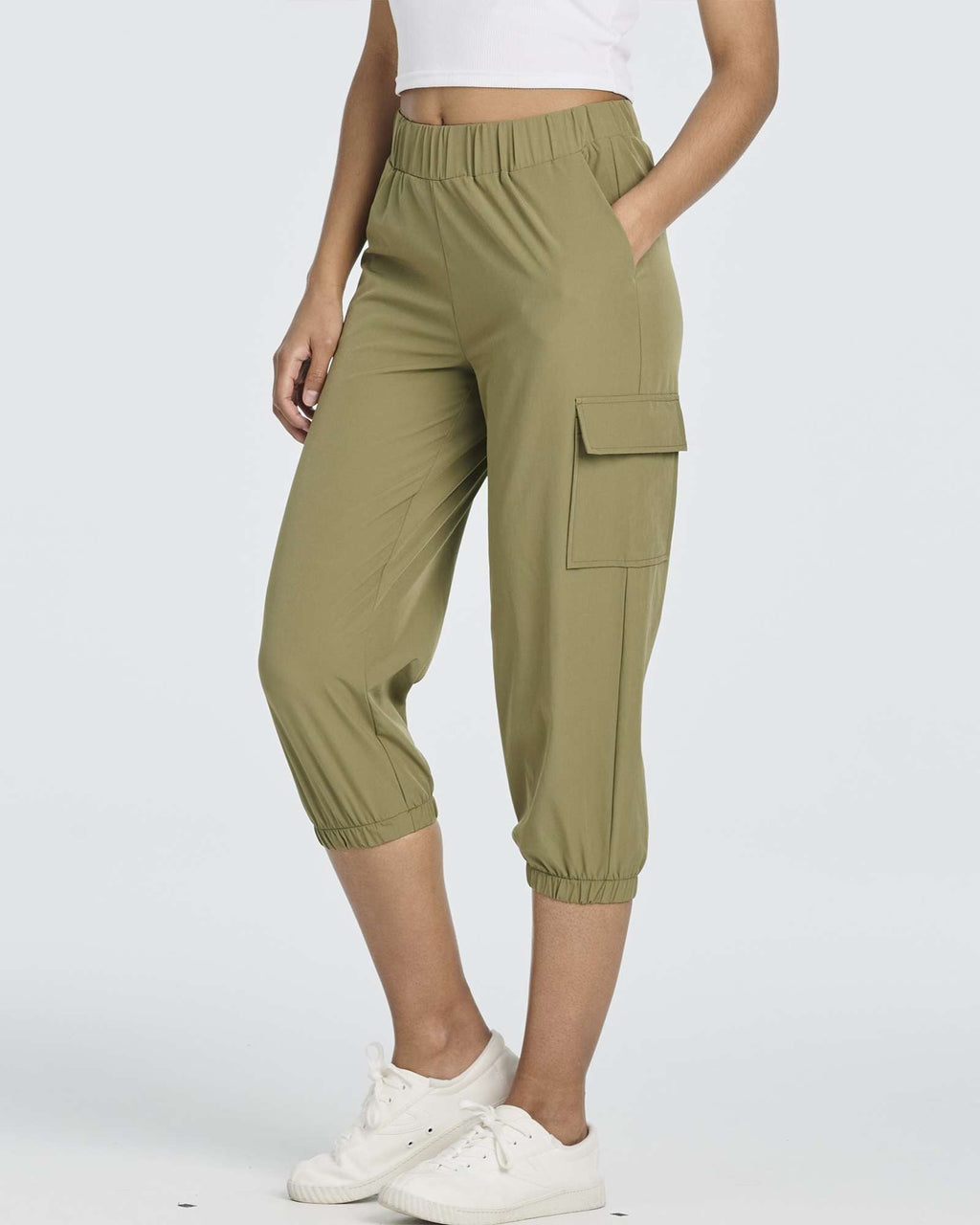 3 Pack: Women's Woven Cargo Capri Jogger Pants