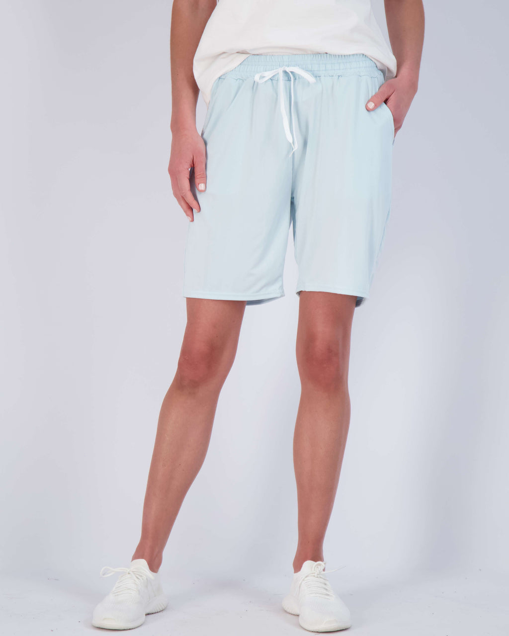 4 Pack: Womens Dry-Fit 7" Bermuda Shorts