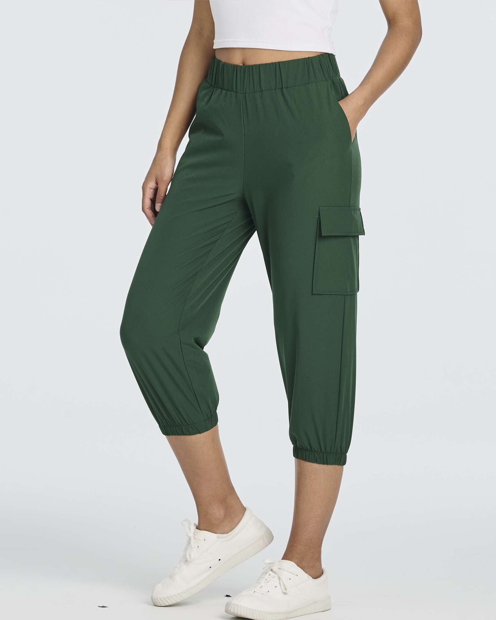 3 Pack: Women's Woven Cargo Capri Jogger Pants
