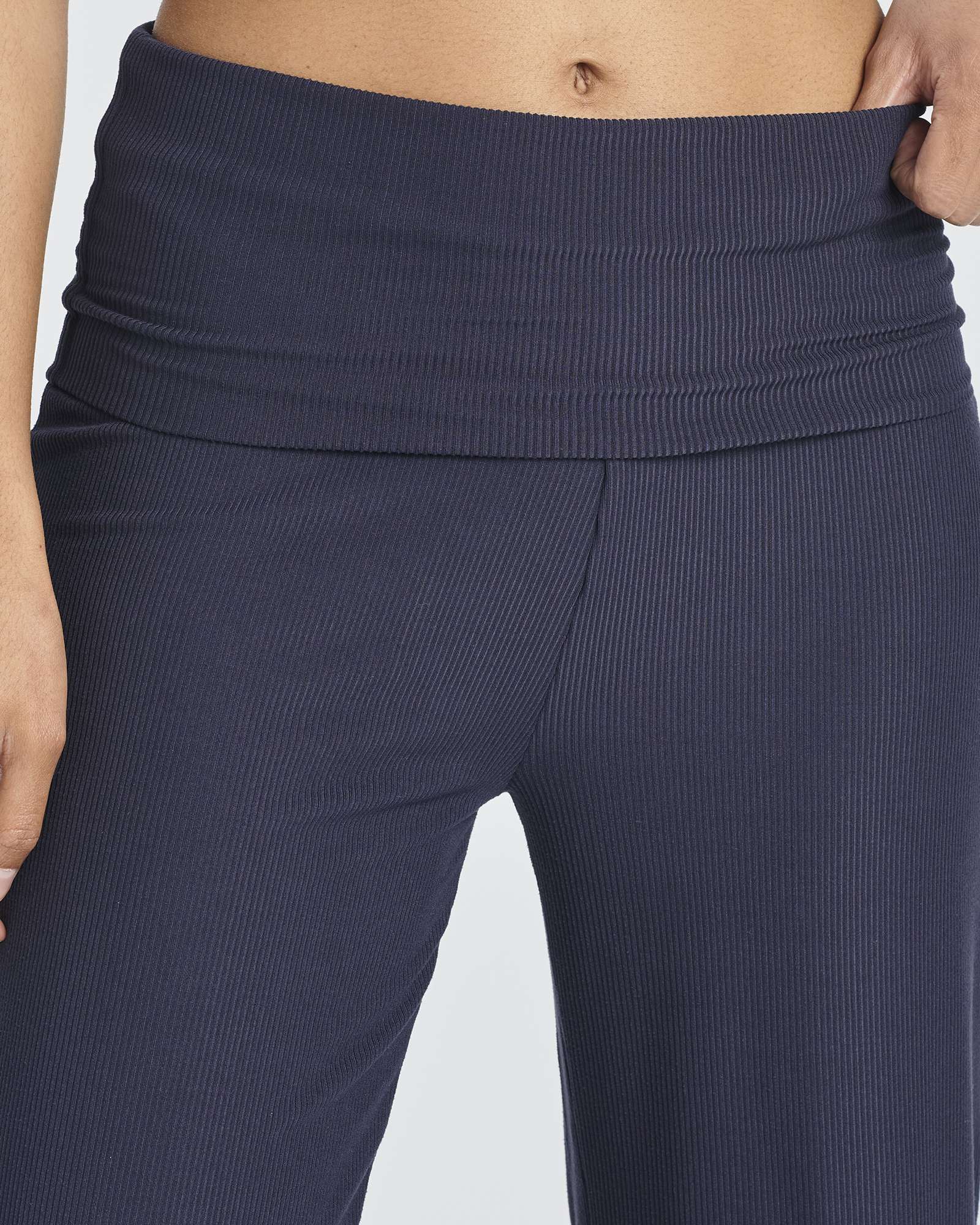 3 Pack: Women's Ribbed Foldover Wide Leg Capri Pants