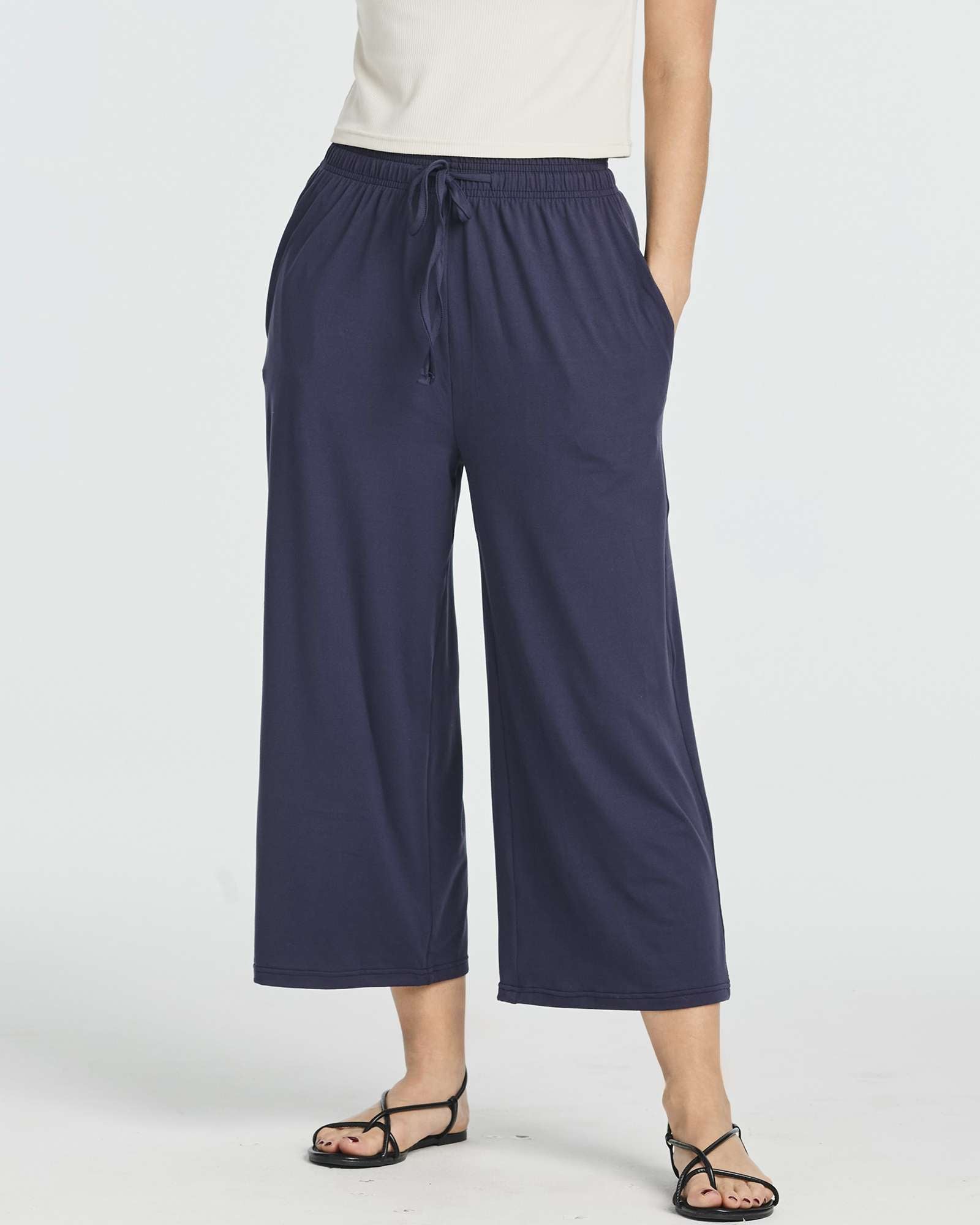 3 Pack: Women's Ultra-Soft Wide Leg Capri Pants
