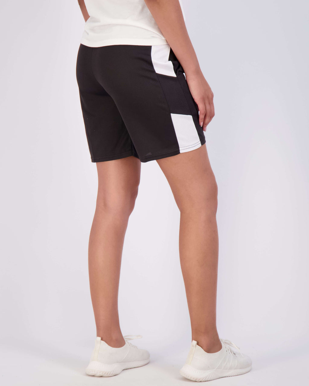 4 Pack: Women's 7" Mesh Quick-Dry Bermuda Shorts