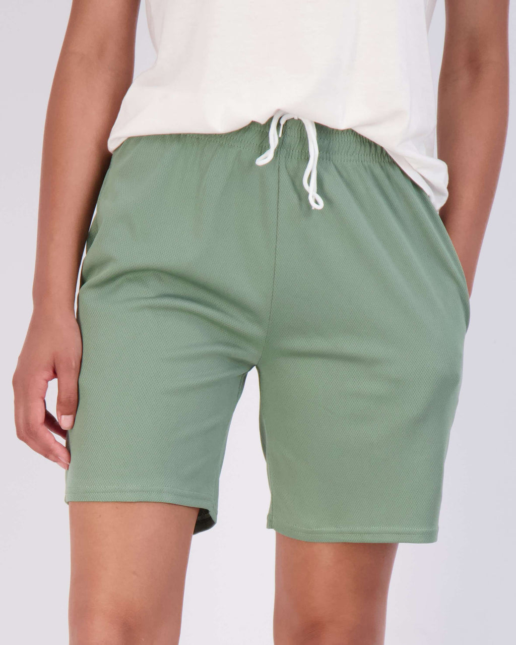 4 Pack: Women's 7" Mesh Quick-Dry Bermuda Shorts