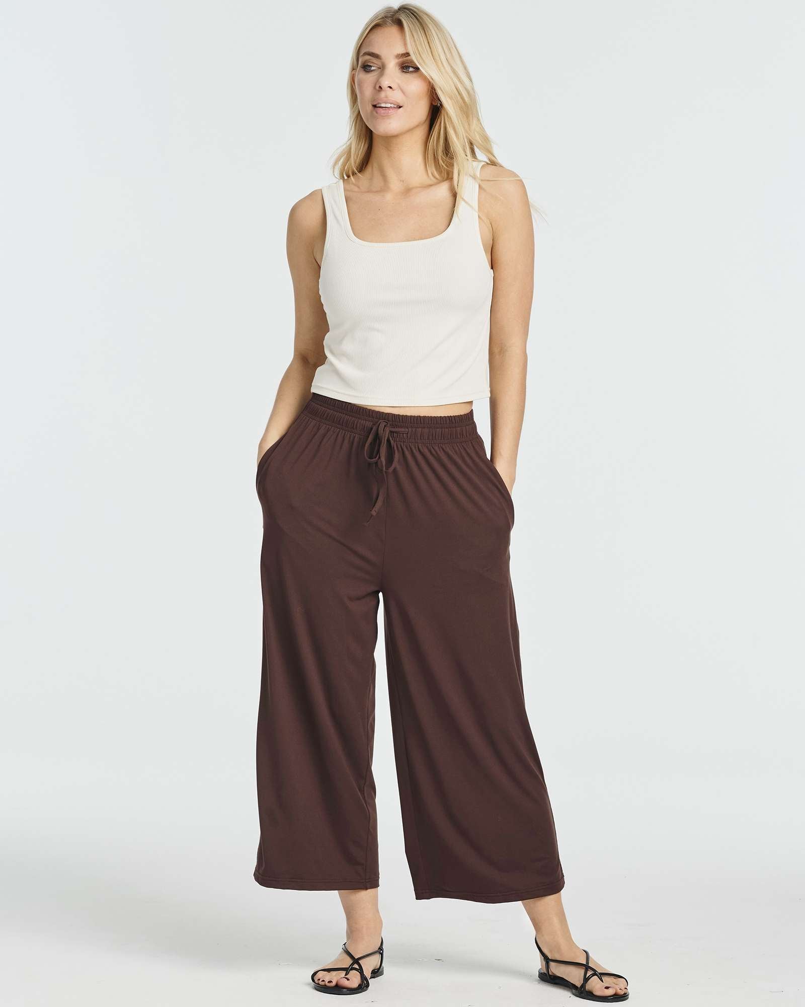 3 Pack: Women's Ultra-Soft Wide Leg Capri Pants