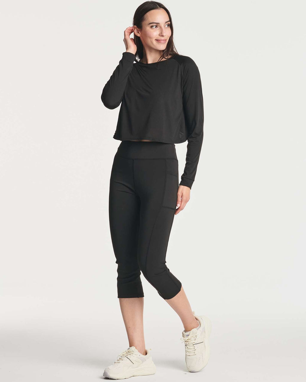 4 Pack: Women's Long Sleeve Petal Back Crop Top (Available in Plus Size)