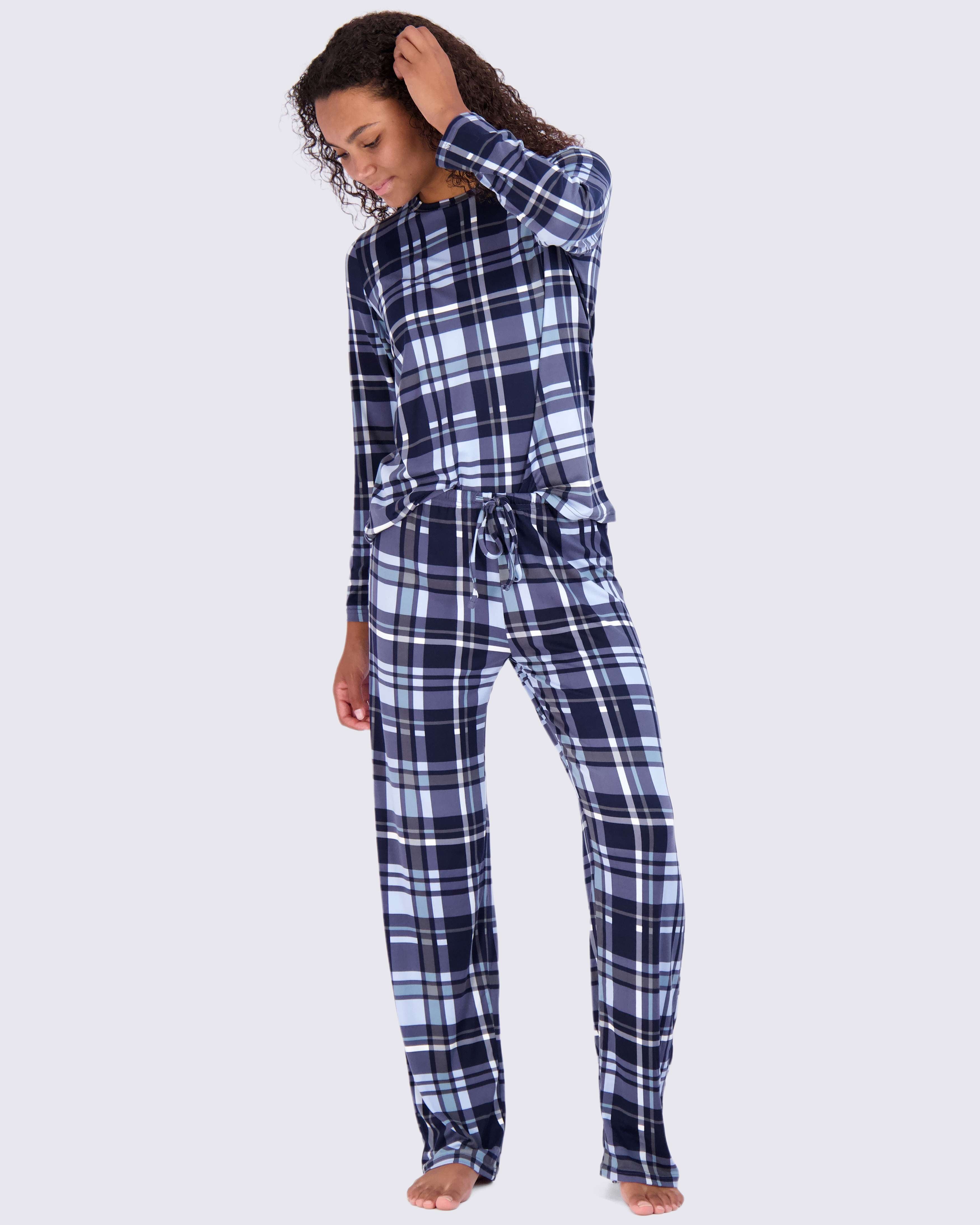 2 Pack: Women’s Pajama Set Super-Soft Long Sleeve Top With Pants