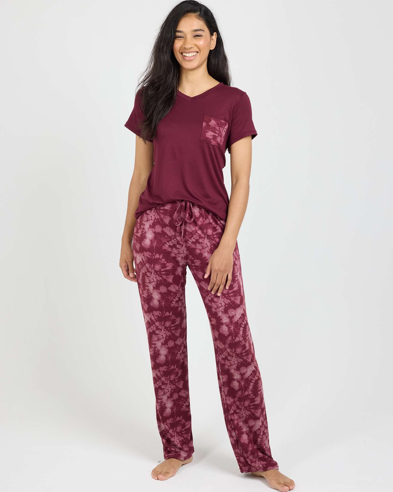 2 Pack: Women’s Pajama Set Super-Soft Short Sleeve V-Neck Top With Pants (Available in Plus Size)