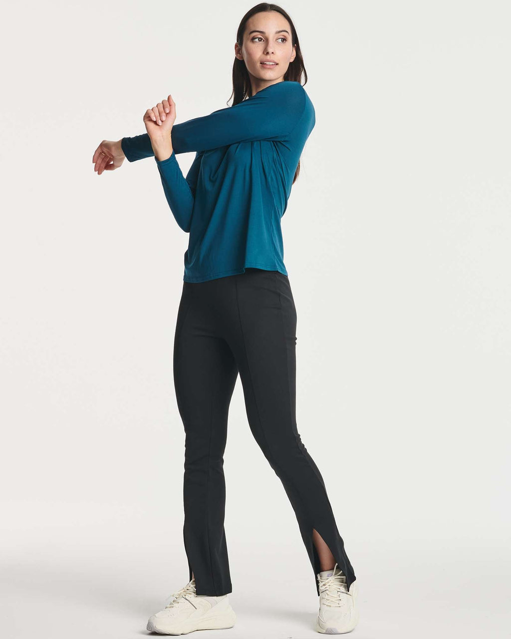 4 Pack: Women's Dry-Fit Long-Sleeve V-Neck Athletic Workout Shirt (Available in Plus Size)