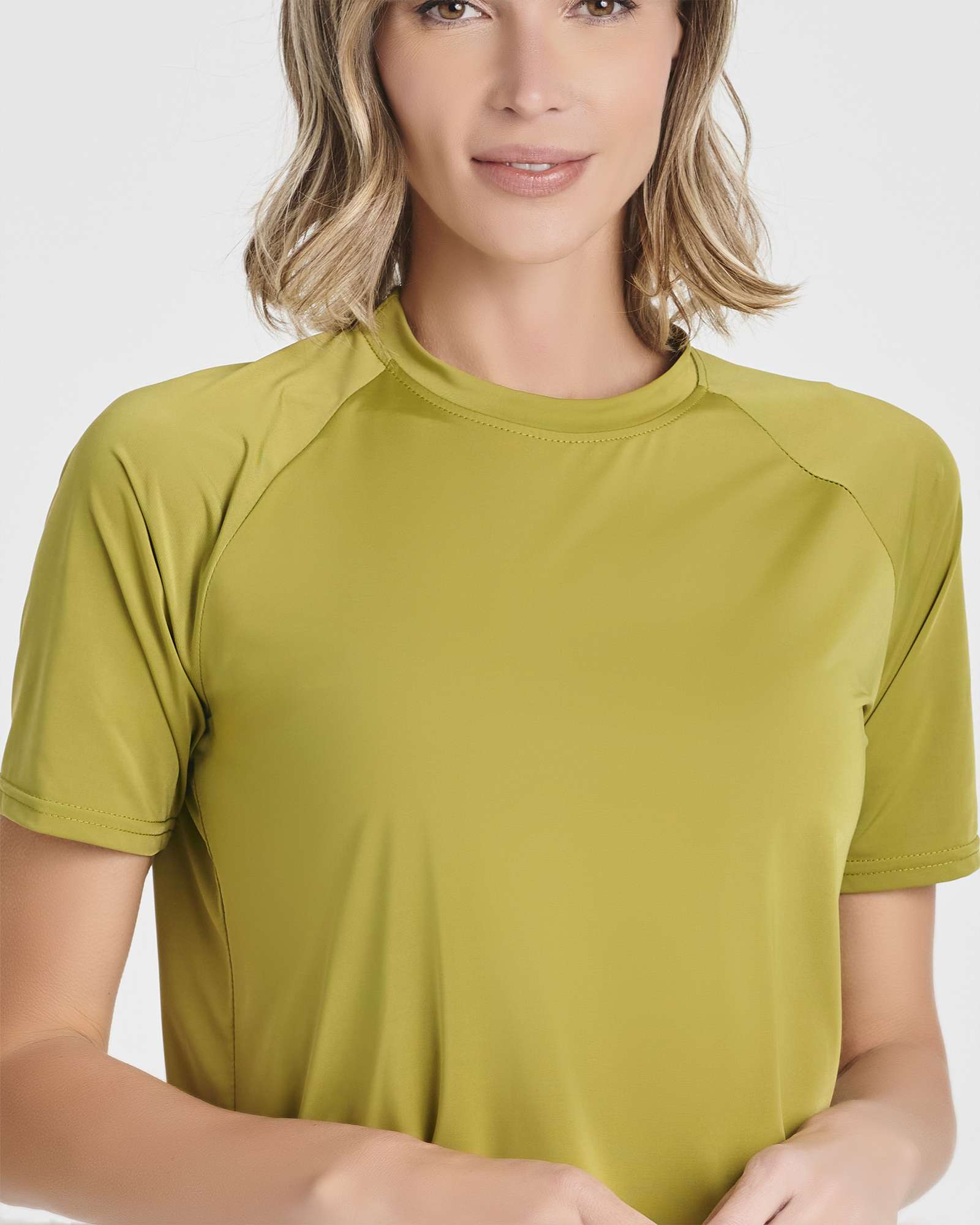 4 Pack: Women's UPF Short Sleeved Rashguard Top