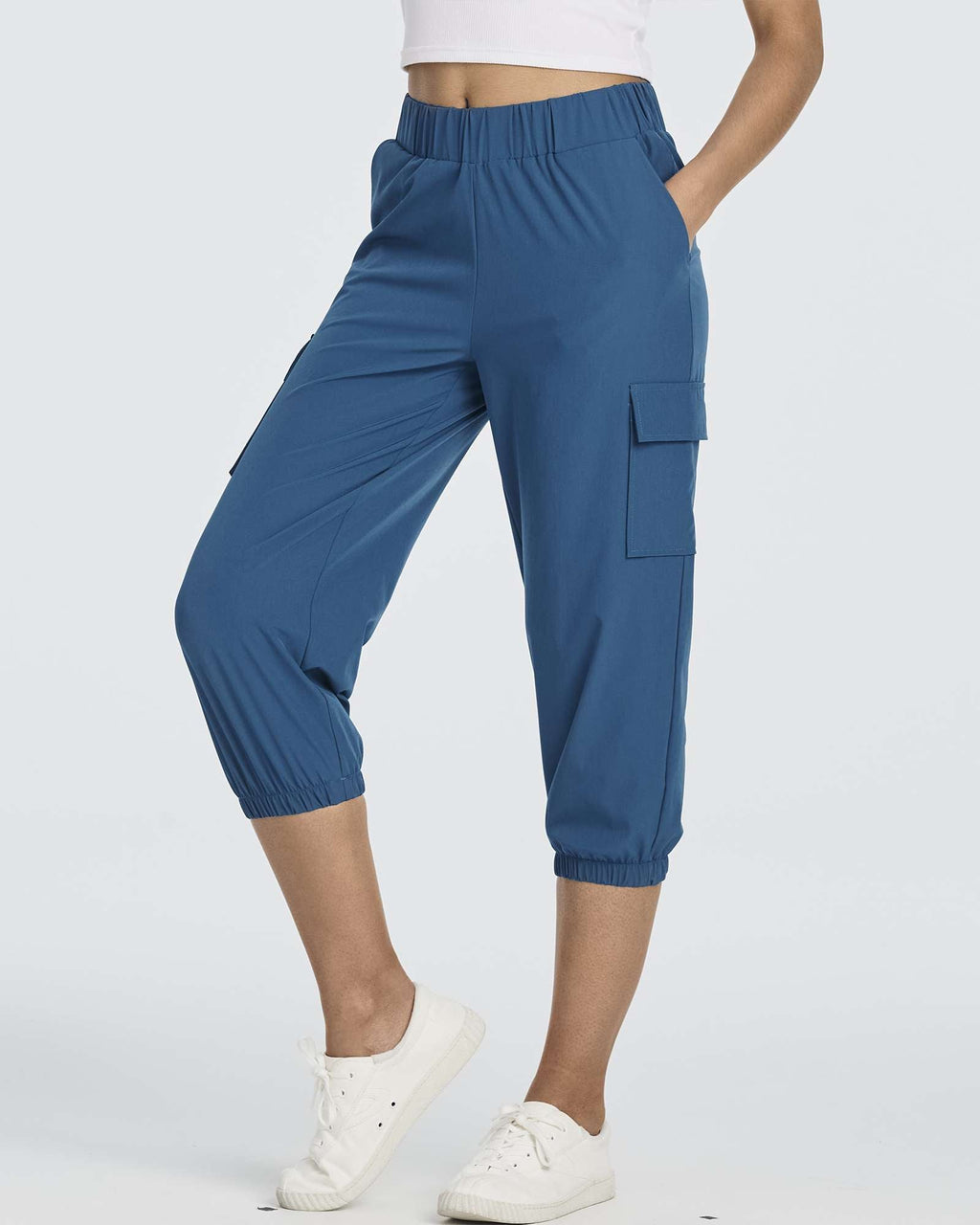 3 Pack: Women's Woven Cargo Capri Jogger Pants