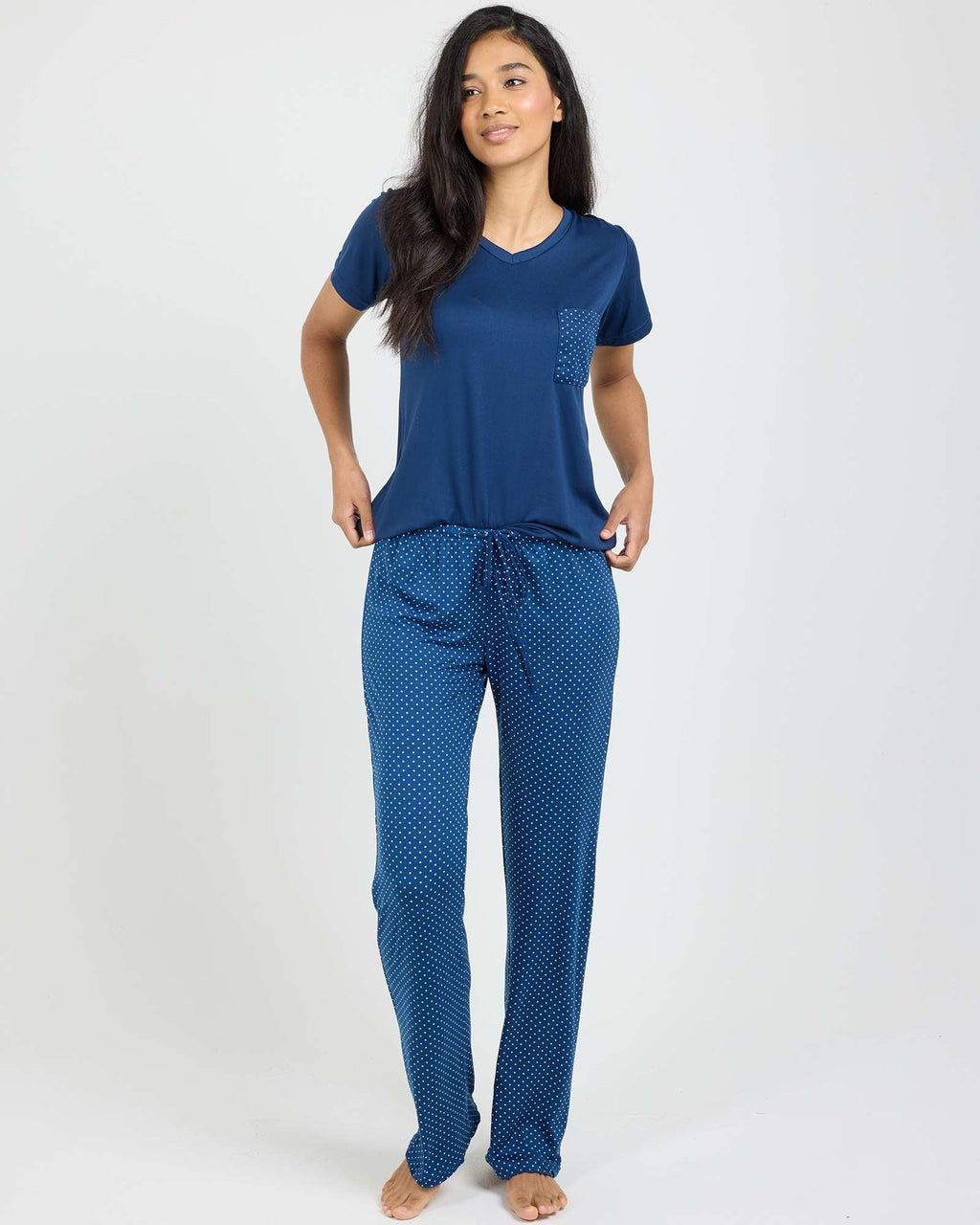 2 Pack: Women’s Pajama Set Super-Soft Short Sleeve V-Neck Top With Pants (Available in Plus Size)