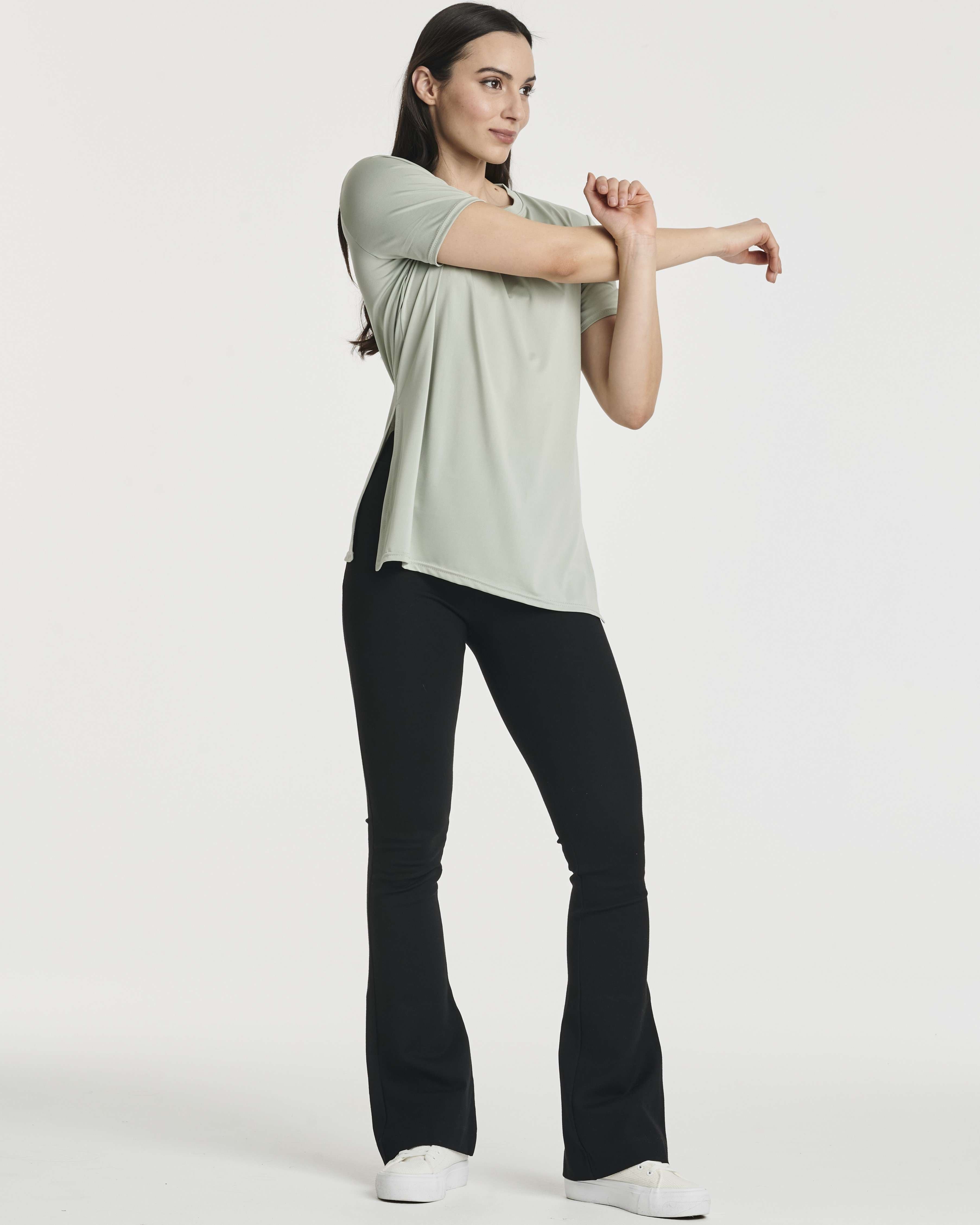 5 Pack: Women's Short Sleeve Crew Relaxed Yoga Top (Available in Plus Size)