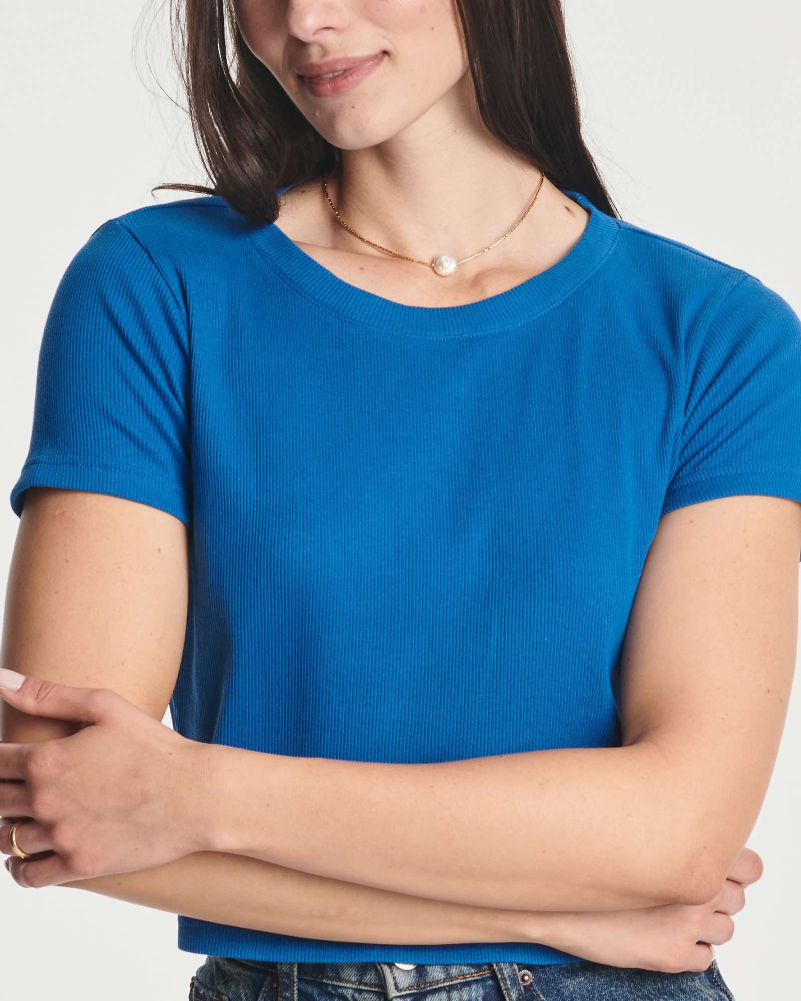 4 Pack: Women's Short Sleeve Ribbed Knit Crop Top