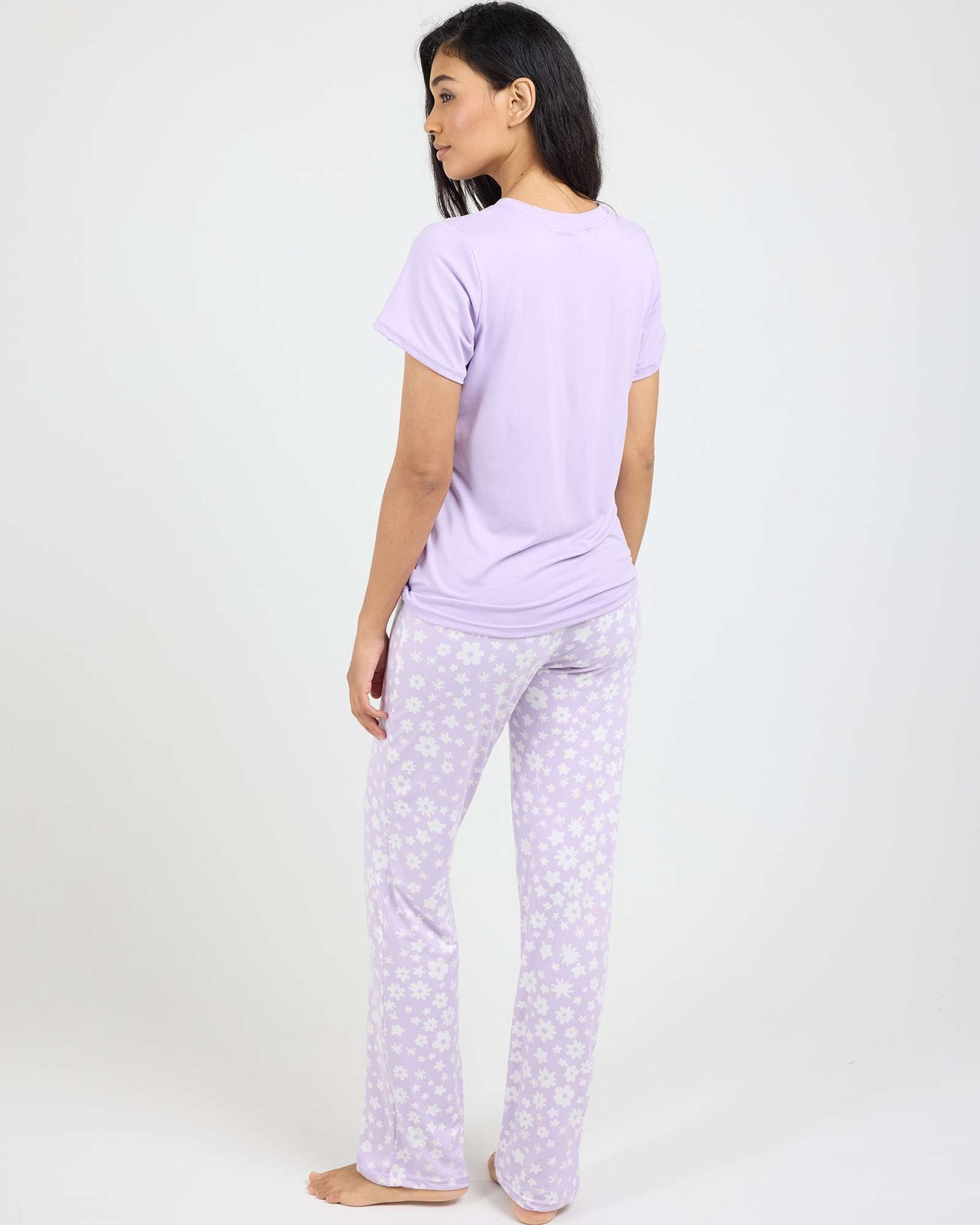 2 Pack: Women’s Pajama Set Super-Soft Short Sleeve V-Neck Top With Pants (Available in Plus Size)