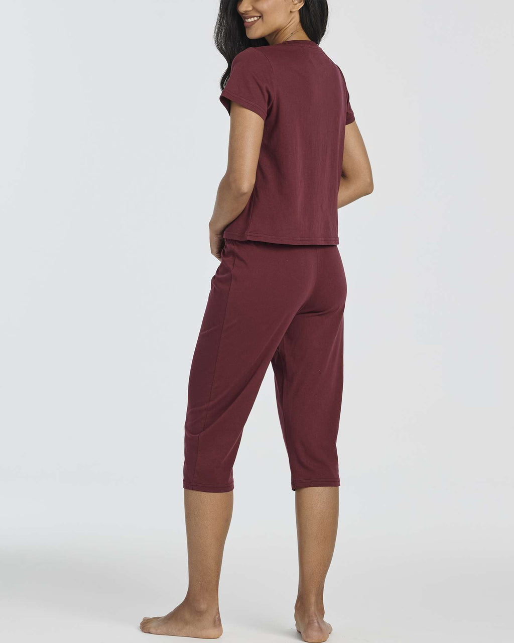 2 Pack: Women's Cotton Pajamas with Capri Pants